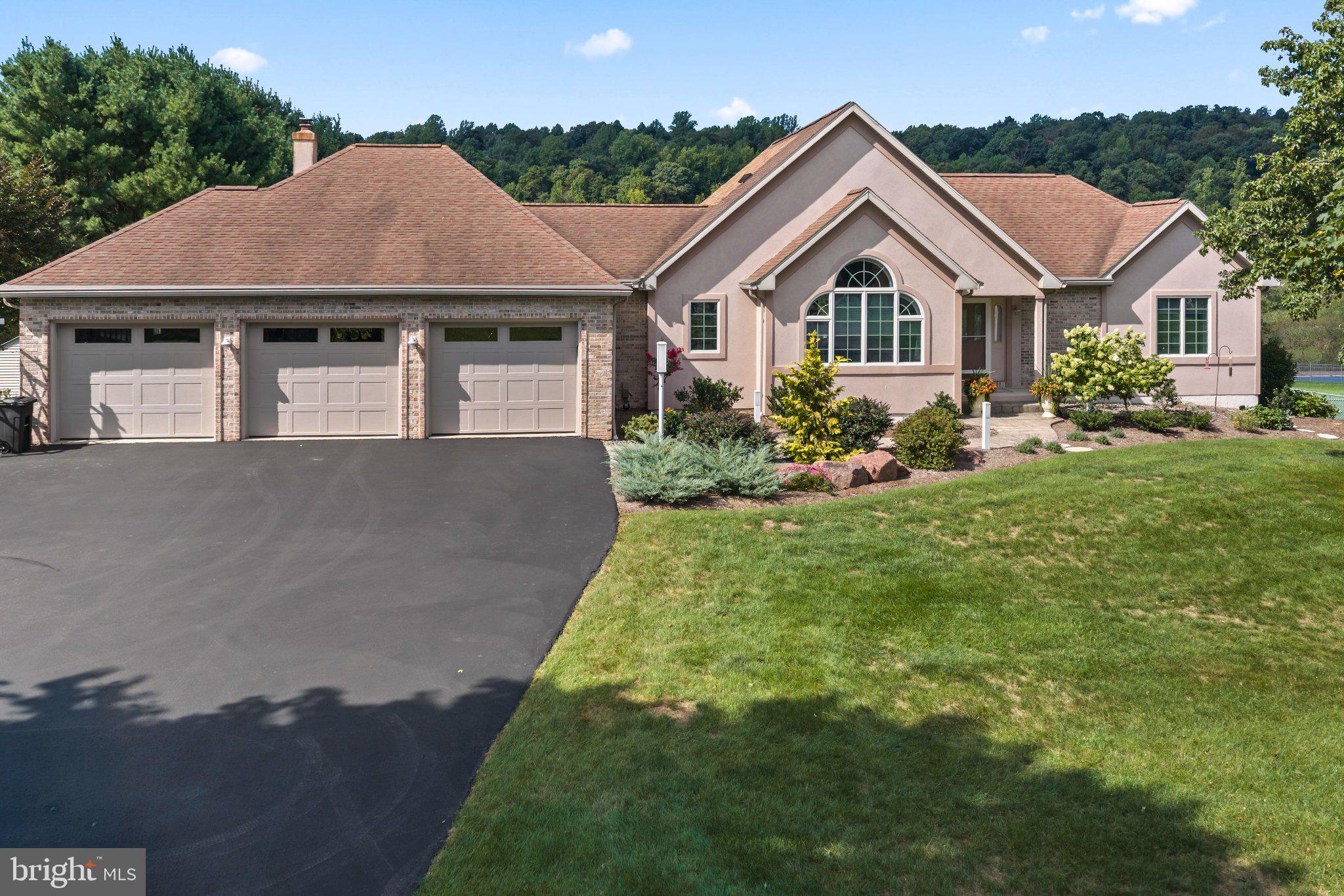 73 ZIEGLERS LANE
