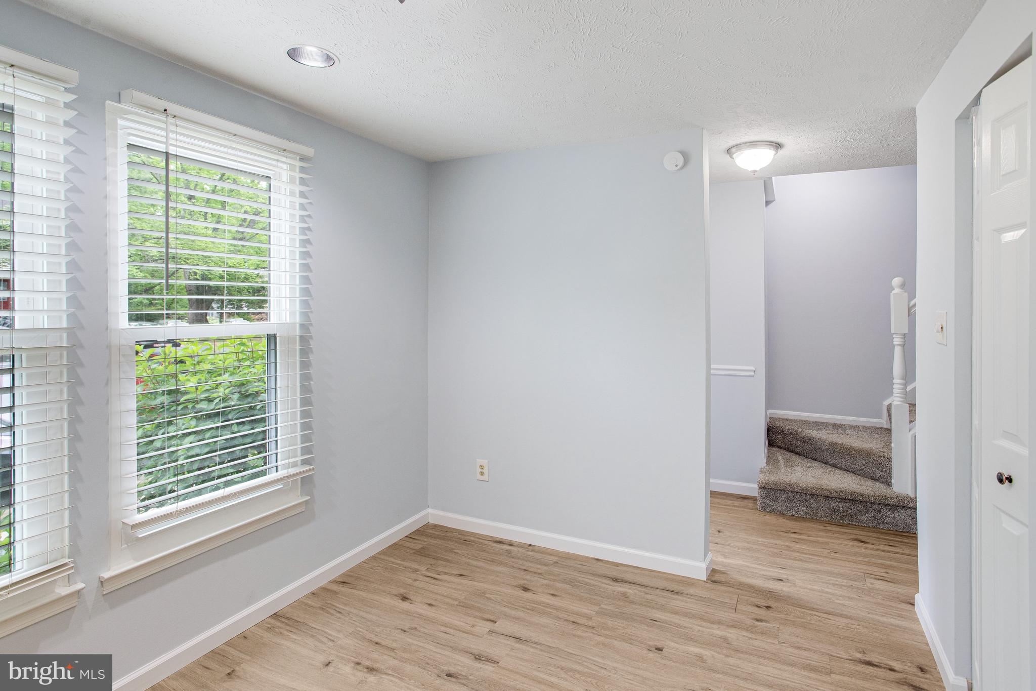 MONTCLAIR ST2 - Residential