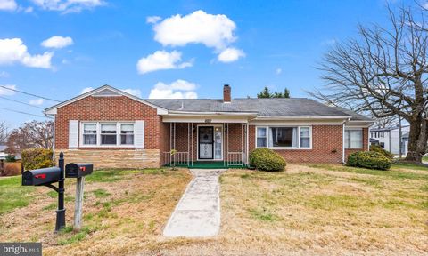 8401 F STREET CHESAPEAKE BEACH MD 20732