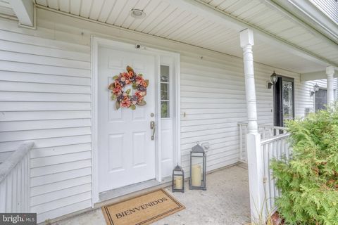 93 DOWNEY OAK CIRCLE WYOMING DE 19934