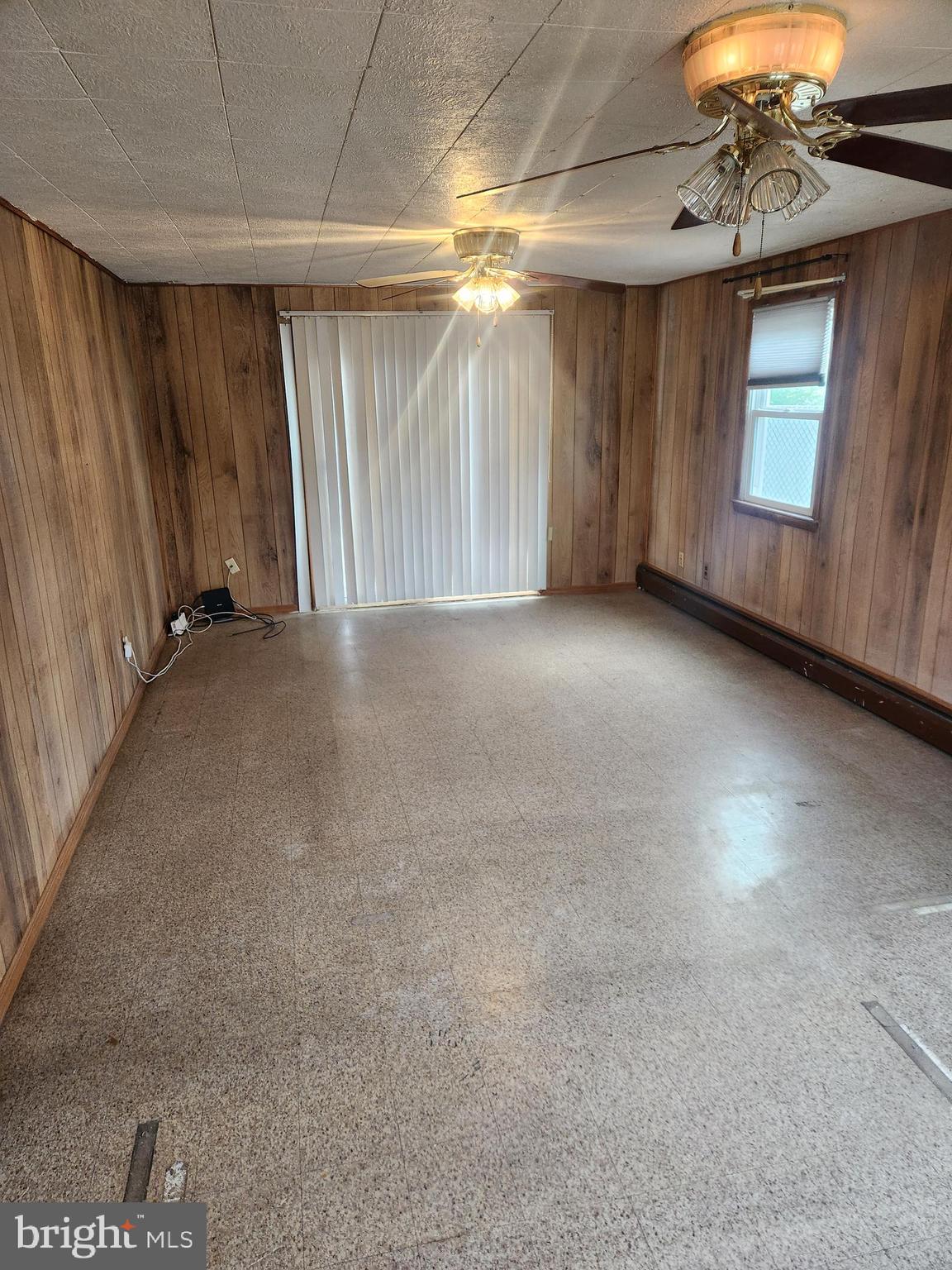 GLEN BURNIE PARK - Residential