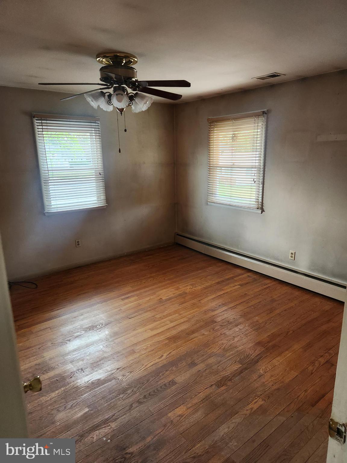 GLEN BURNIE PARK - Residential