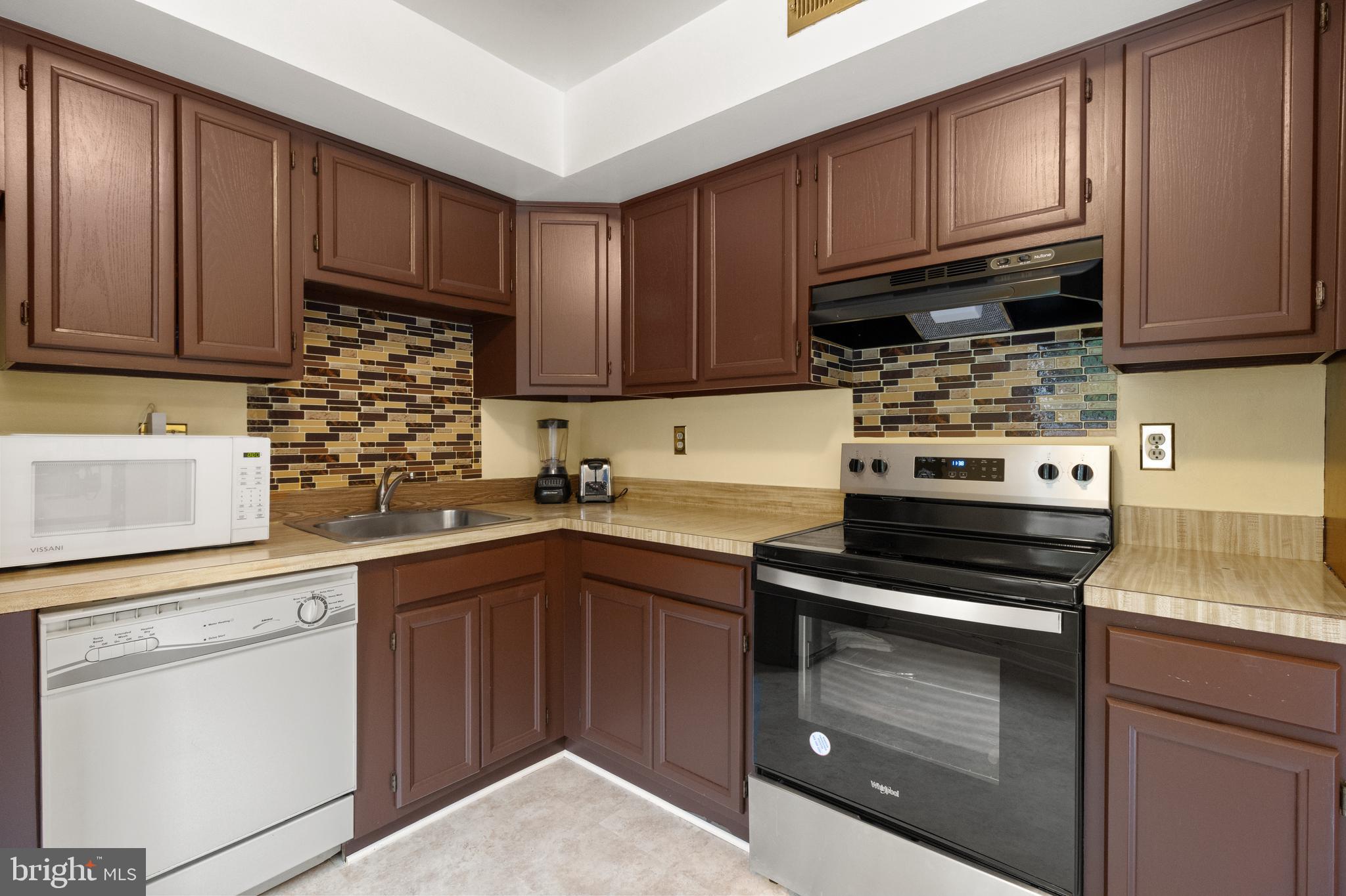 BEAU RIDGE ESTATES - Residential