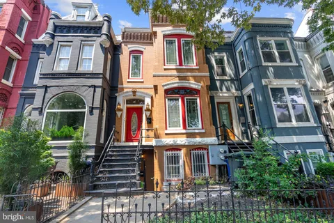 MLS: DCDC2196086