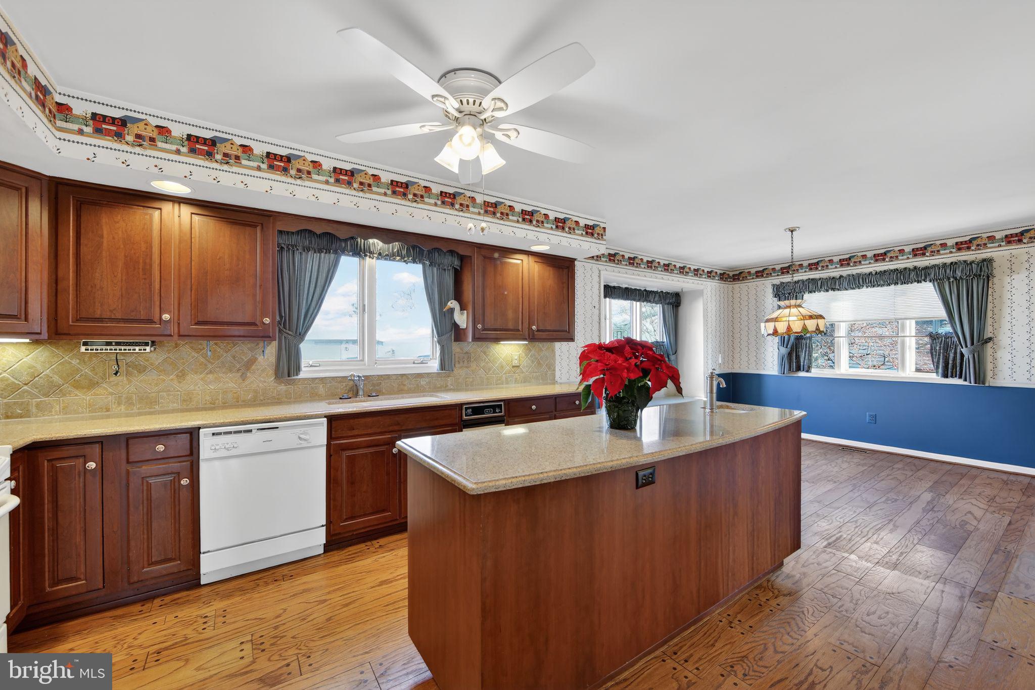 HERSHEYS MILL - Residential