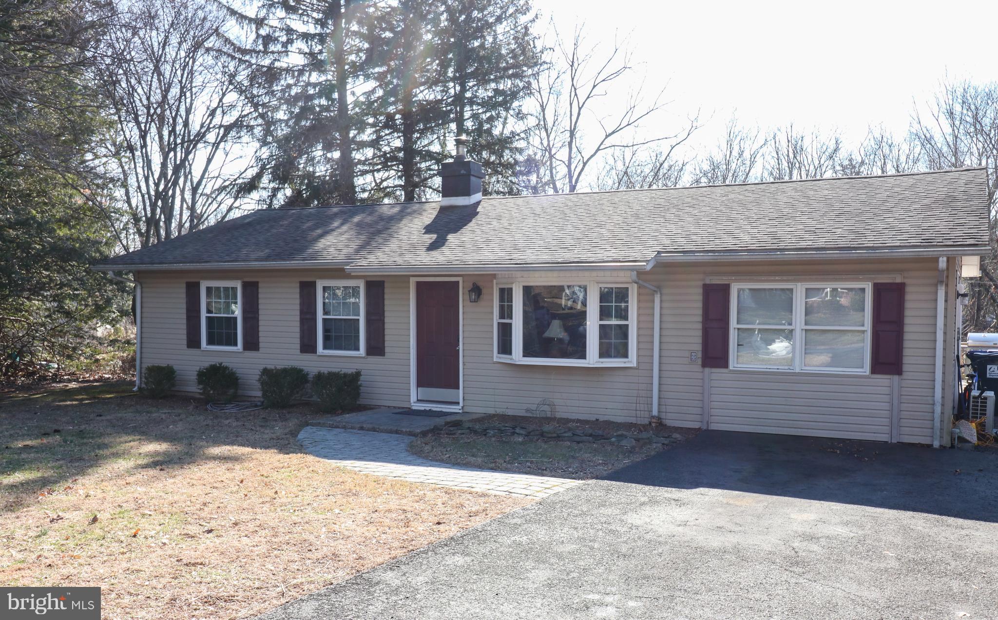 HILLSIDE VIL - Residential