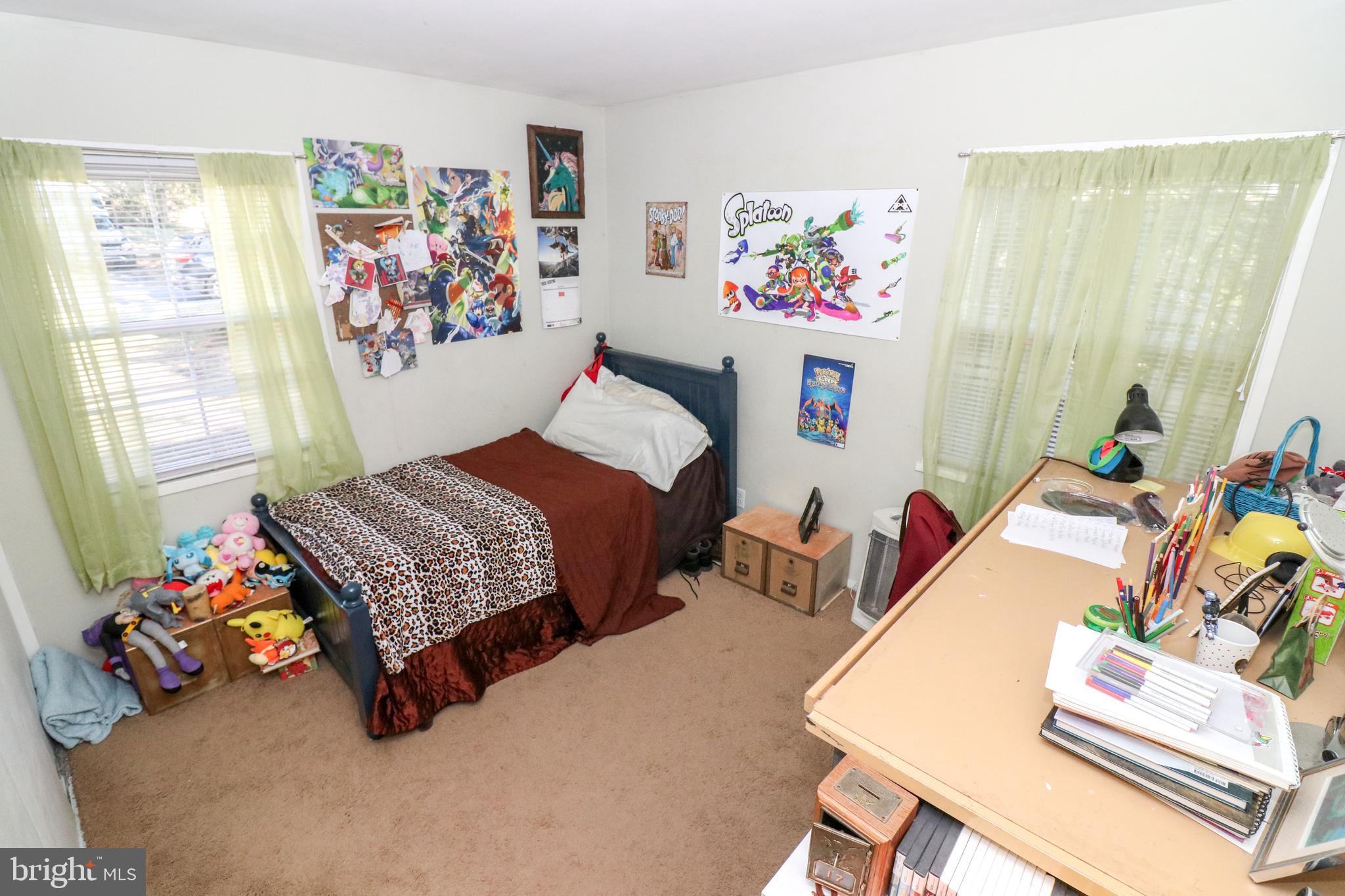 HILLSIDE VIL - Residential