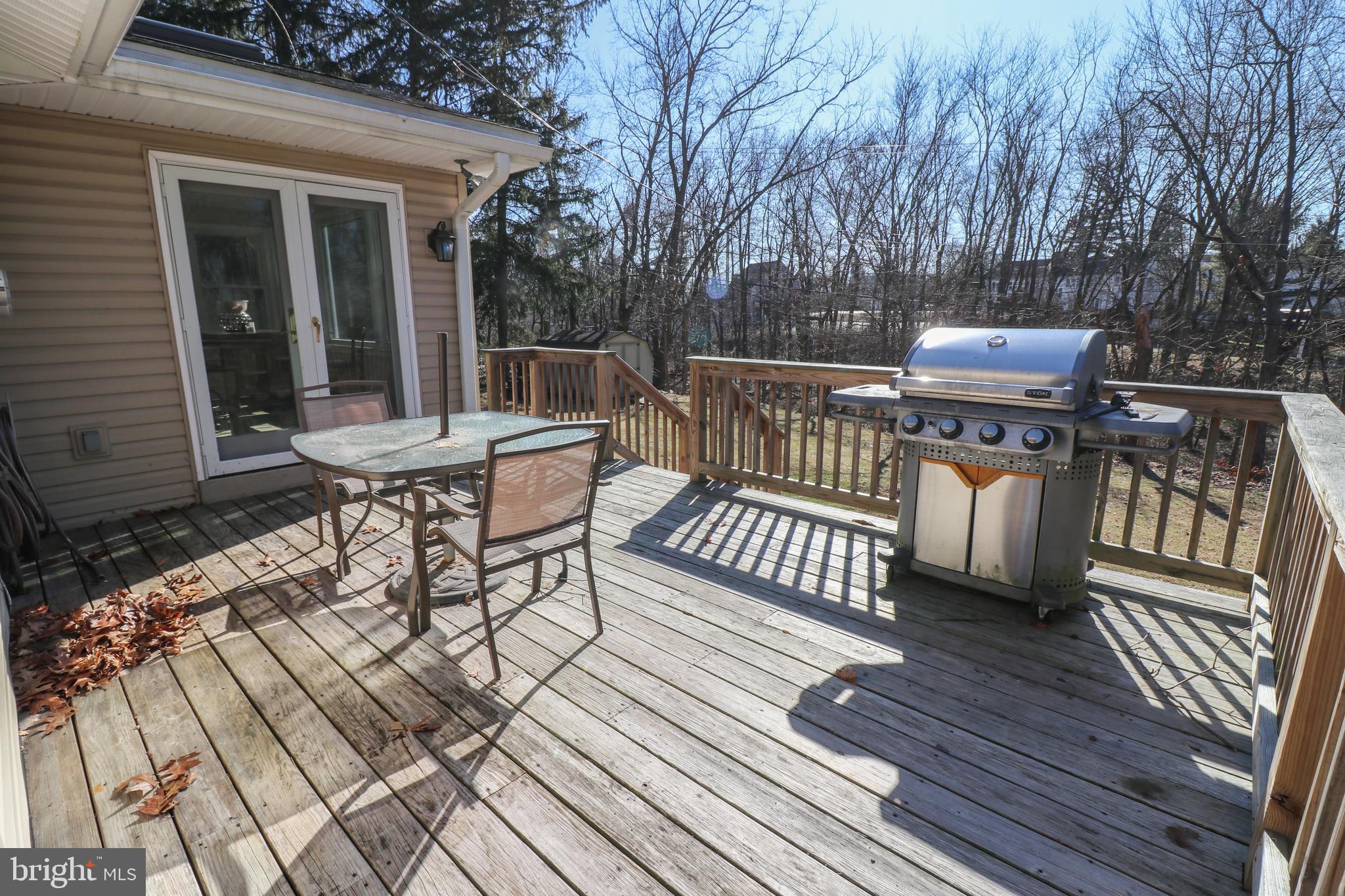 HILLSIDE VIL - Residential