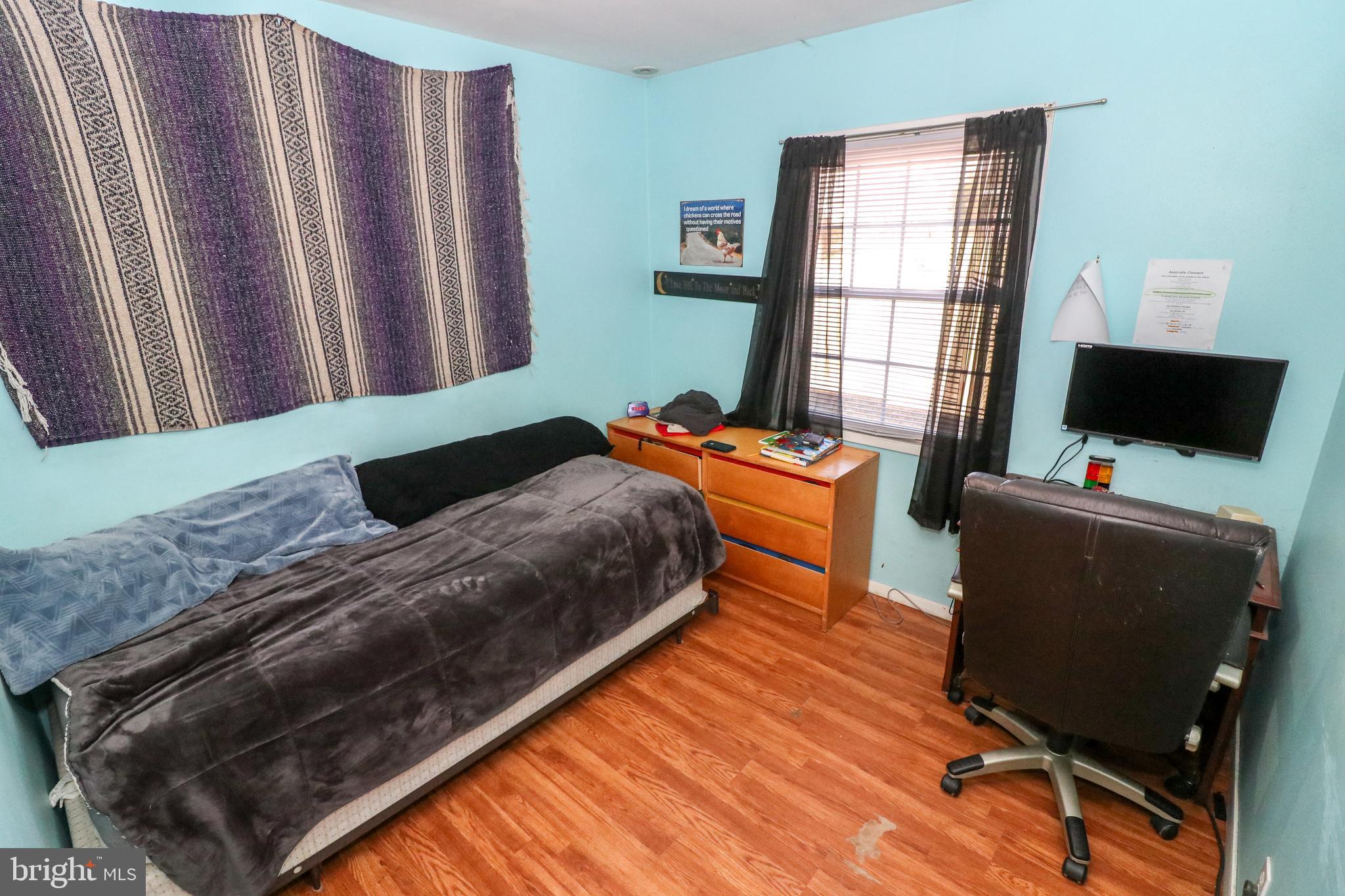 HILLSIDE VIL - Residential