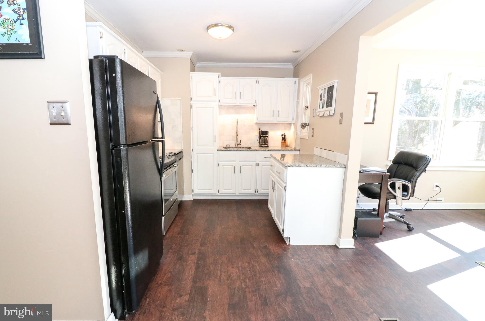 HILLSIDE VIL - Residential