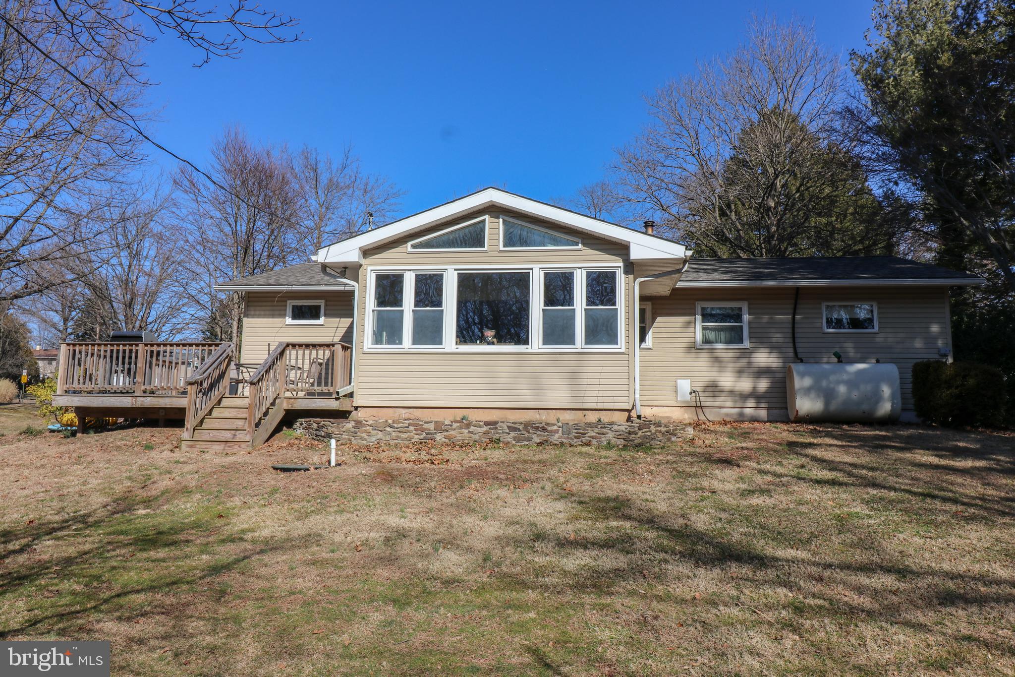 HILLSIDE VIL - Residential