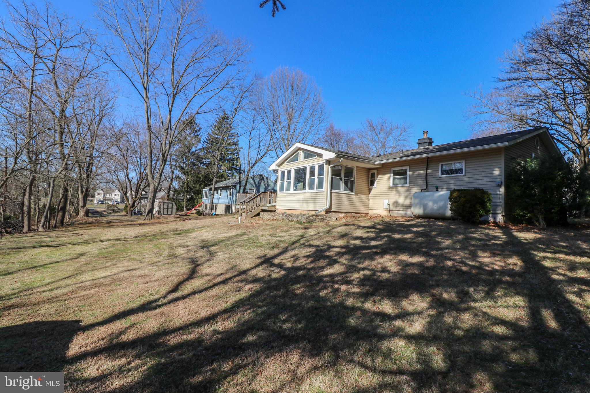 HILLSIDE VIL - Residential