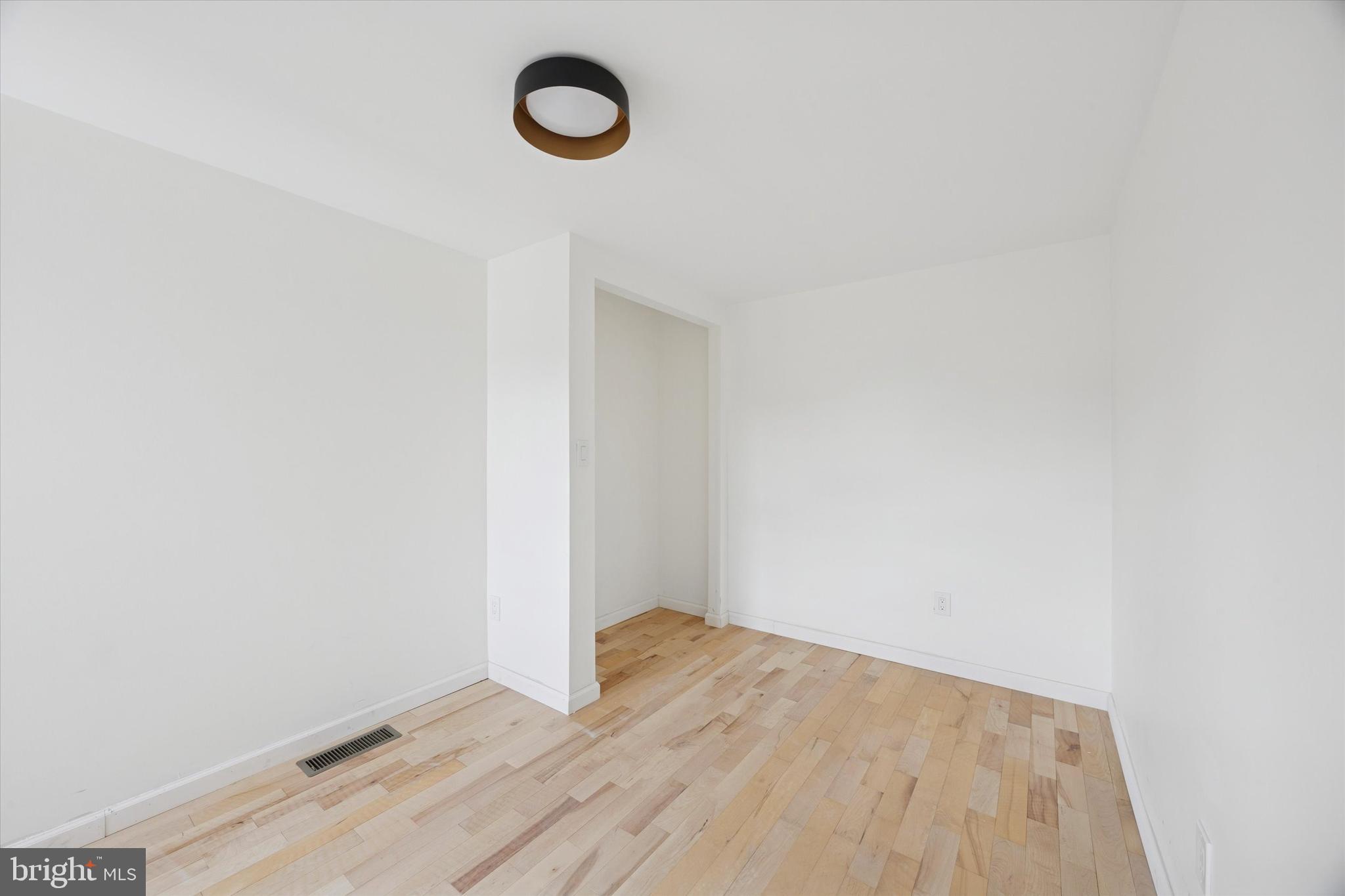 GRAYS FERRY - Residential