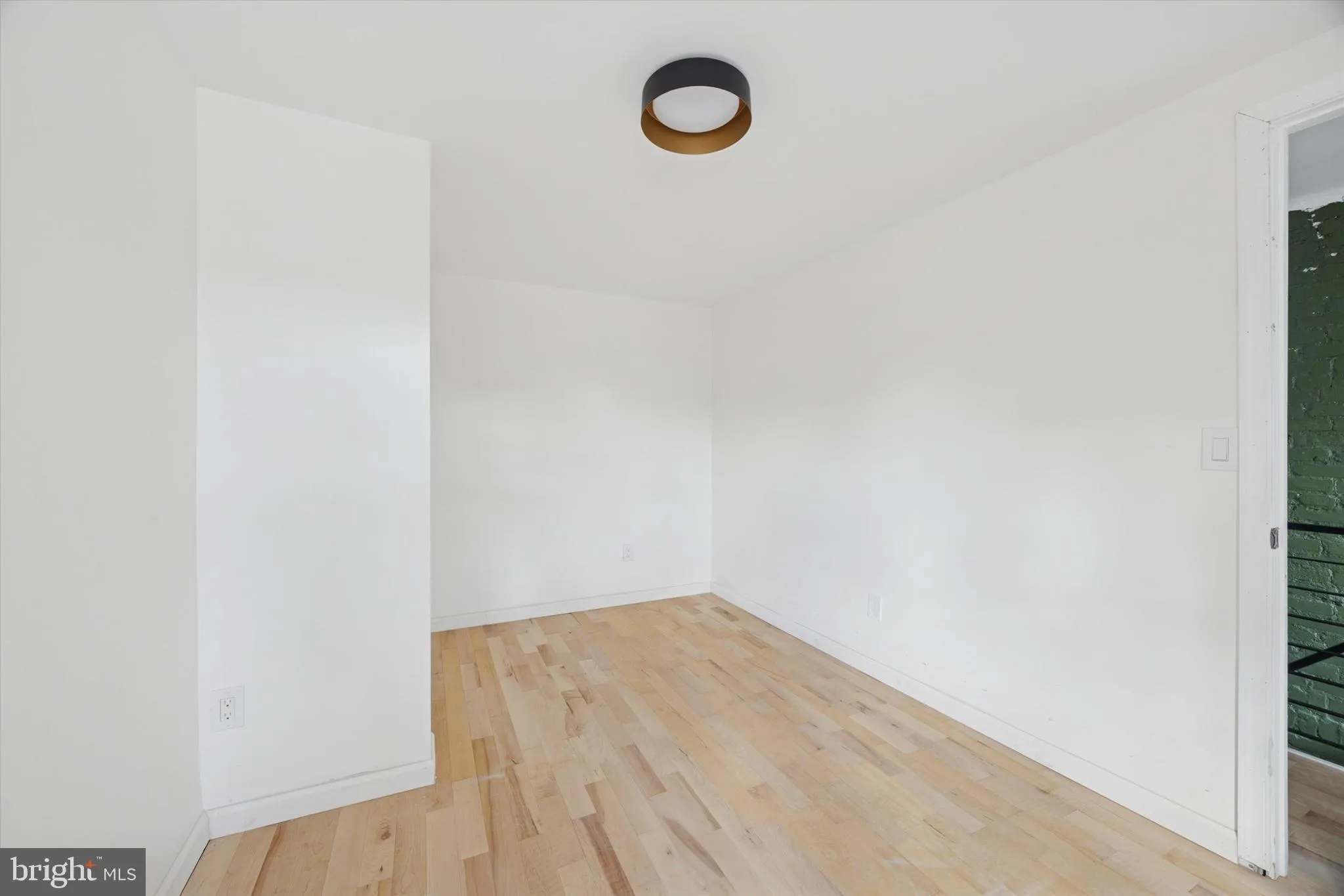 Philadelphia, Pennsylvania 19146, United States, 3 Bedrooms Bedrooms, ,2 BathroomsBathrooms,Residential,Active,252468