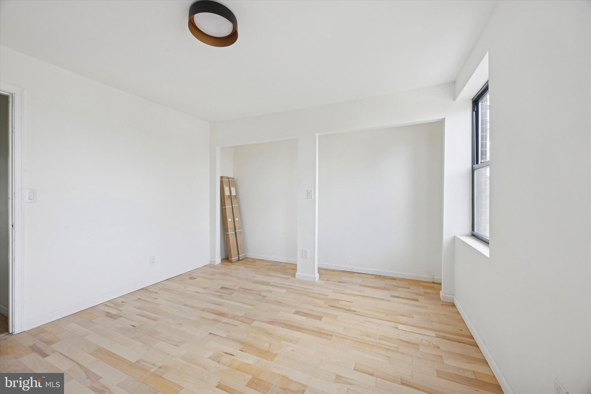 GRAYS FERRY - Residential