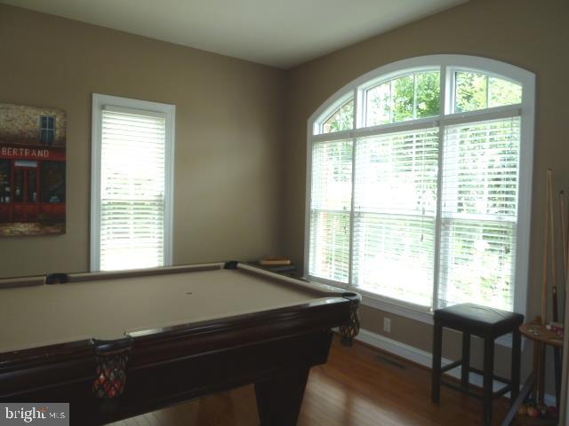 REGENTS GLEN/ROYAL OAKS - Residential