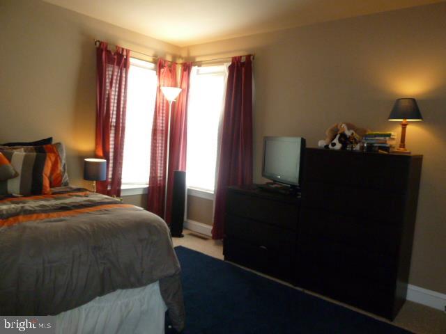 REGENTS GLEN/ROYAL OAKS - Residential