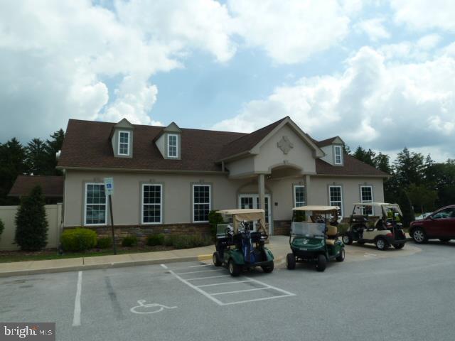 REGENTS GLEN/ROYAL OAKS - Residential