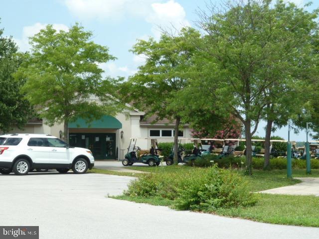 REGENTS GLEN/ROYAL OAKS - Residential