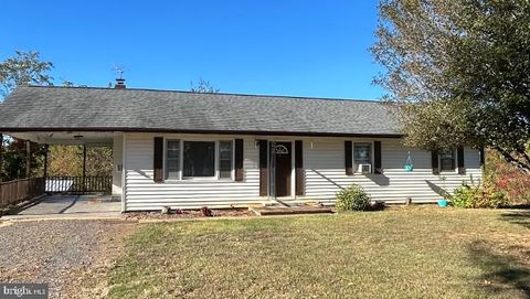 296 GOODS LANE ARODA VA 22709