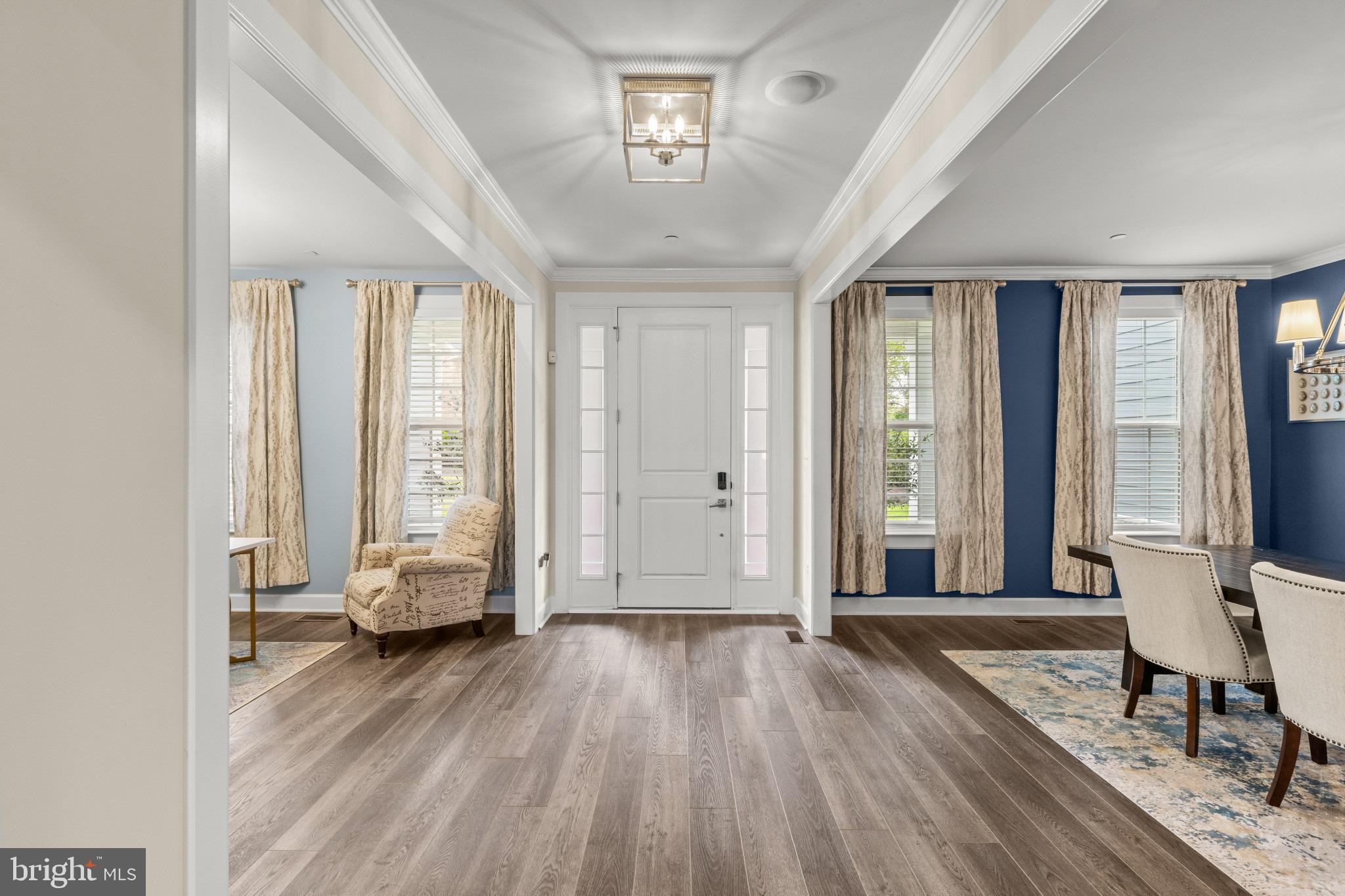 1004 GRANDA FLORA COURT
