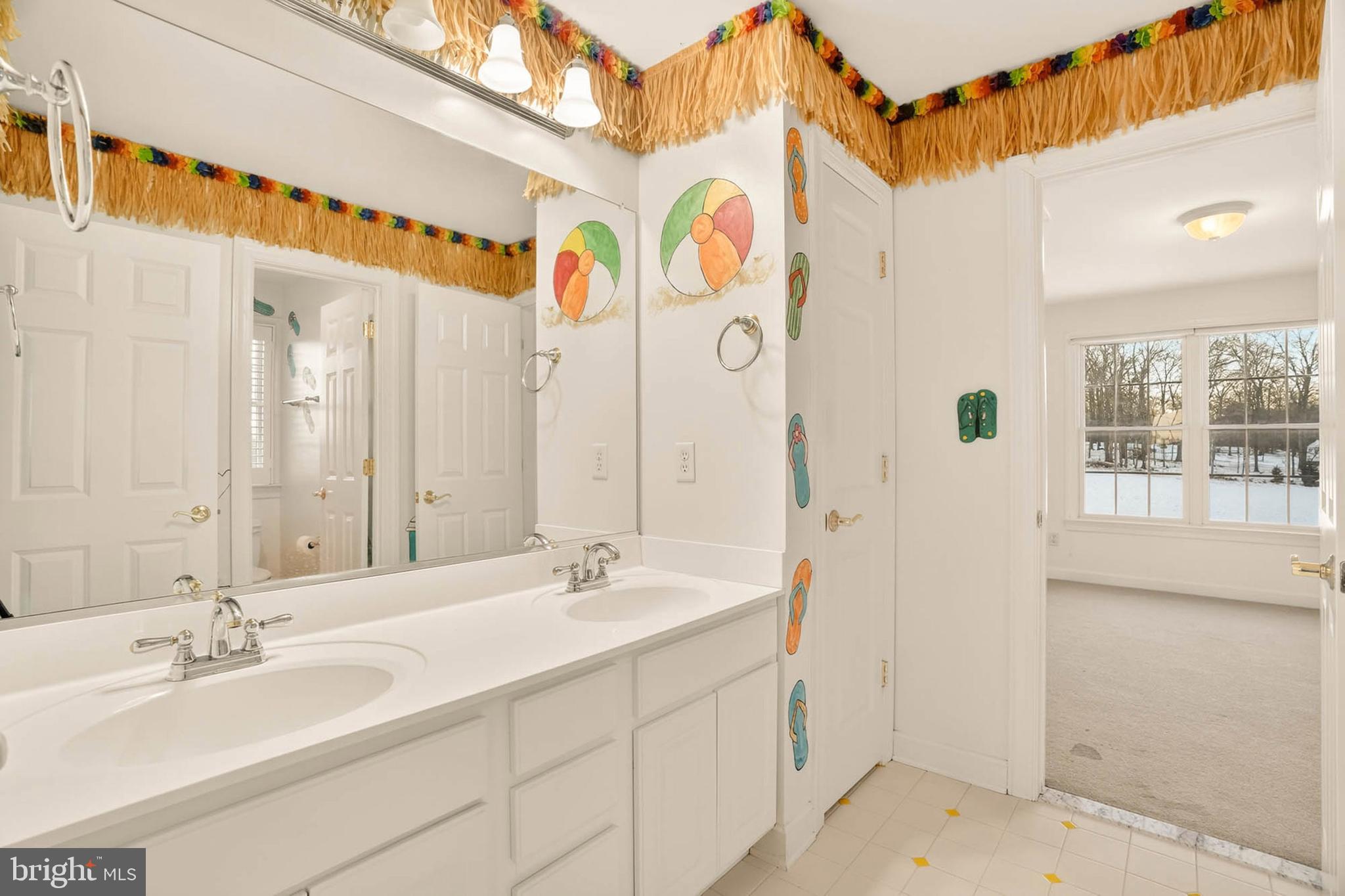 LITTLE CALEDONIA - Residential