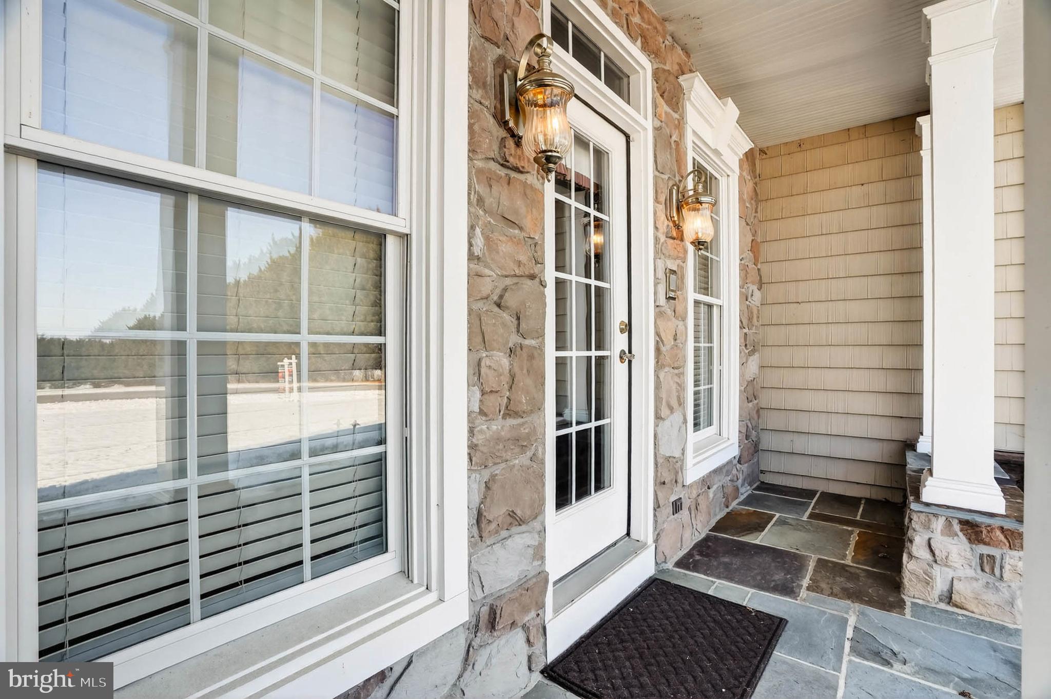 LITTLE CALEDONIA - Residential