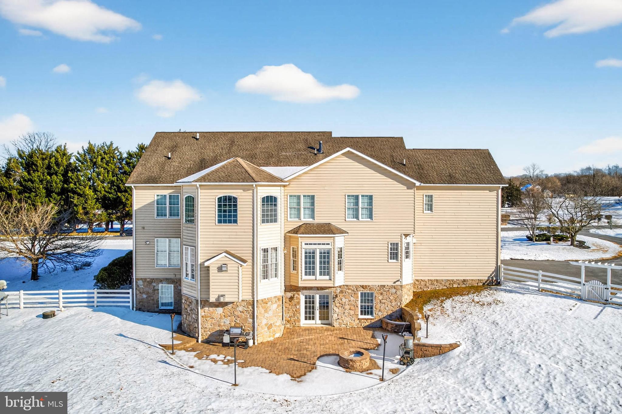 LITTLE CALEDONIA - Residential