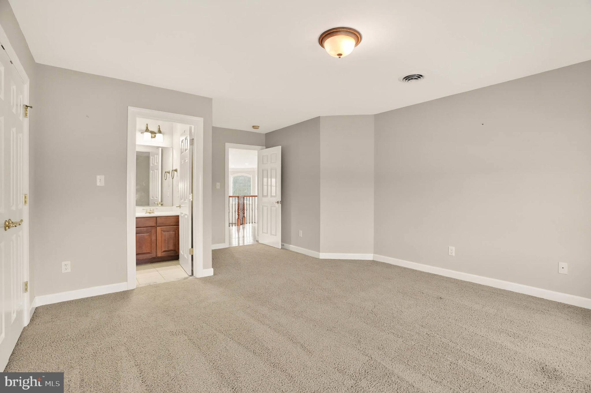 LITTLE CALEDONIA - Residential