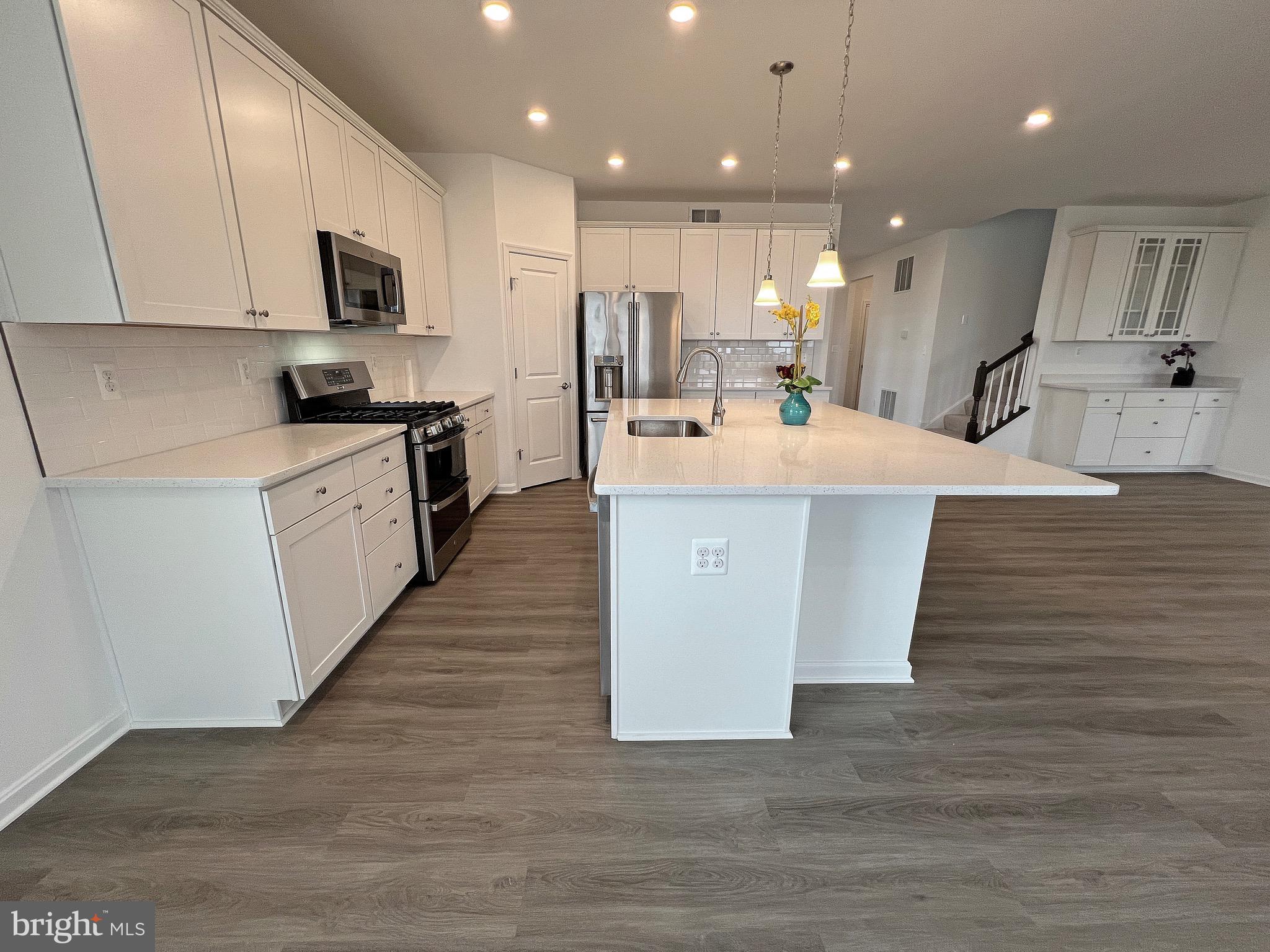 FOUR SEASONS AT BAYMONT FARMS - Residential