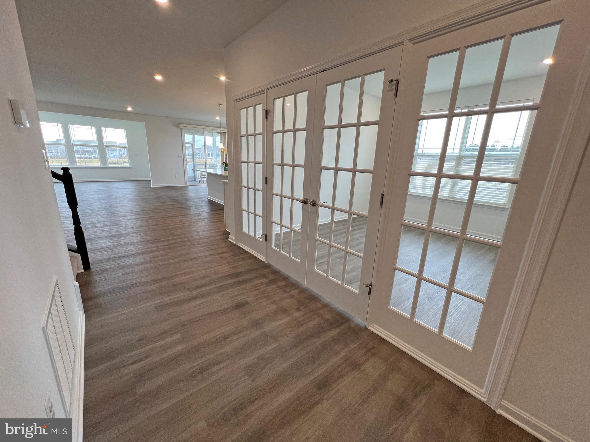 FOUR SEASONS AT BAYMONT FARMS - Residential