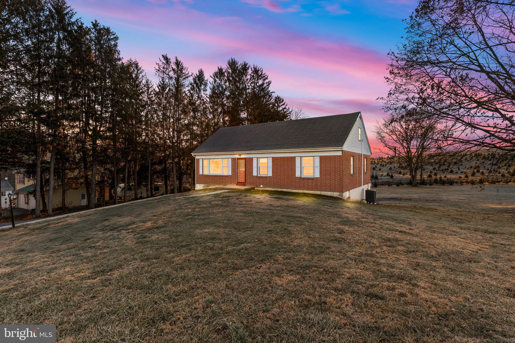 MILLERSVILLE - Residential