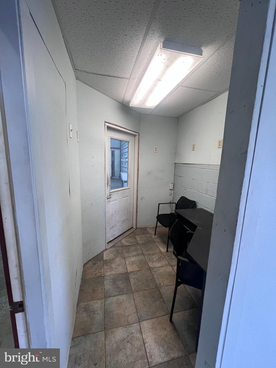 EPHRATA - Commercial Lease