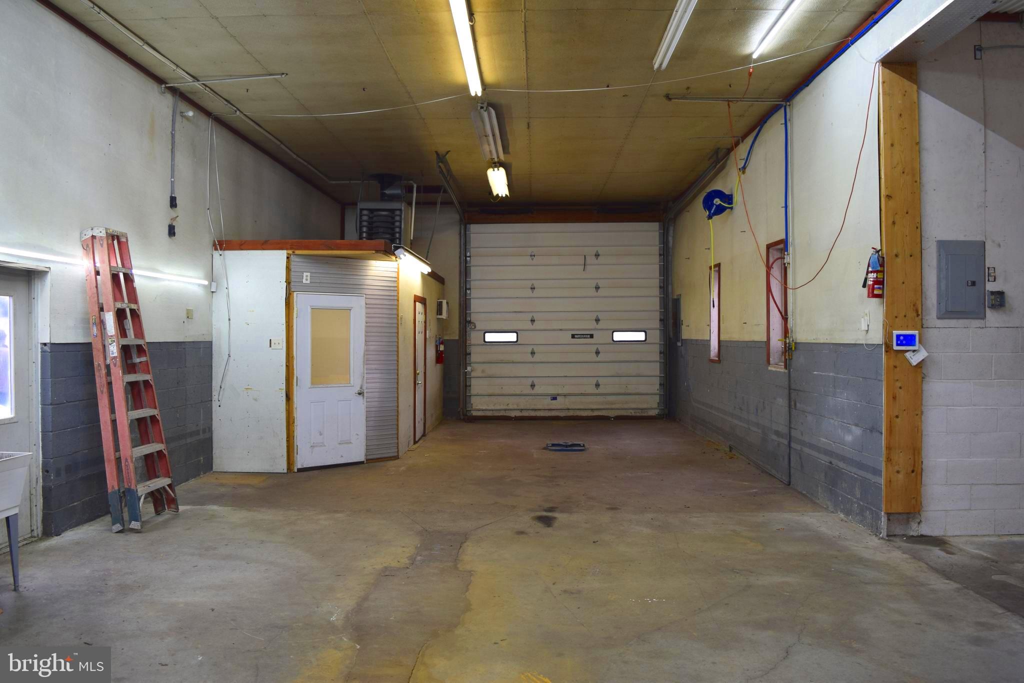 EPHRATA - Commercial Lease