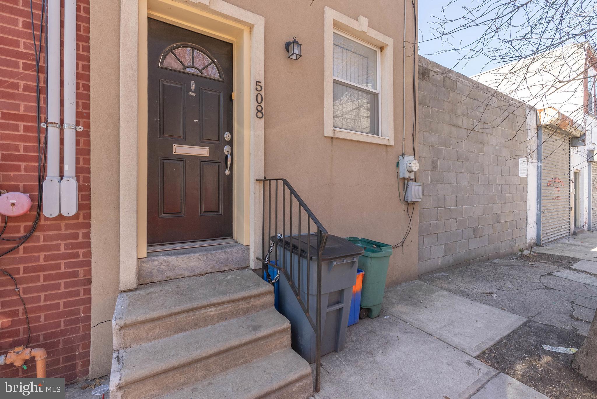 508 N BUDD STREET