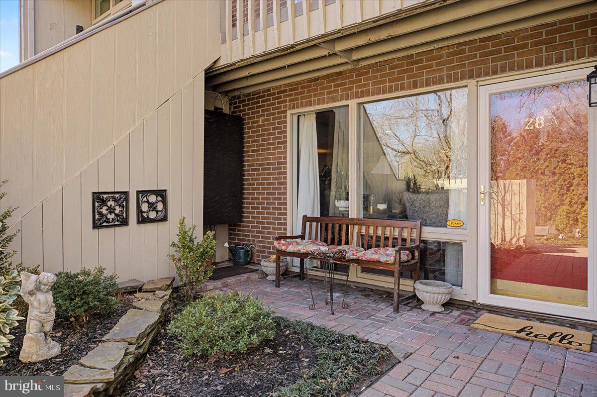 VILLAGE II - Residential