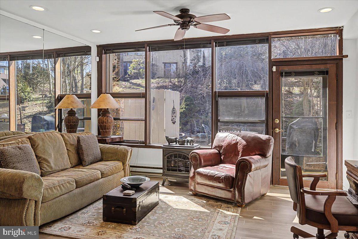 VILLAGE II - Residential