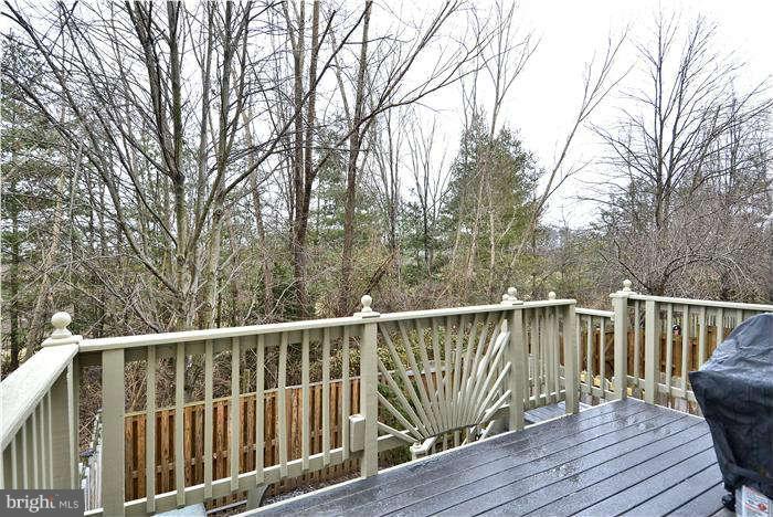 MAIN ST VILLAGE - Residential Lease