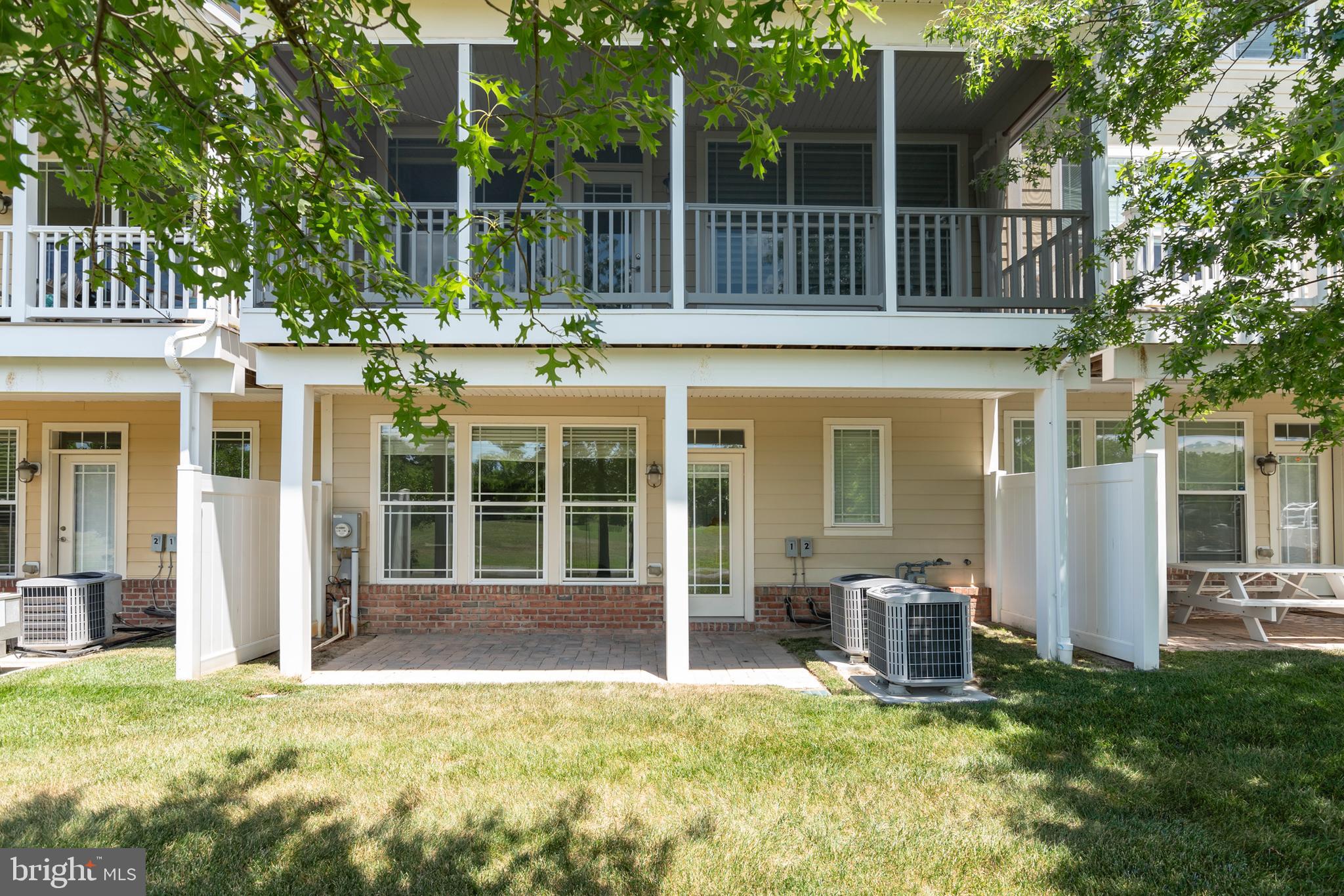 RIVER MARSH - Residential