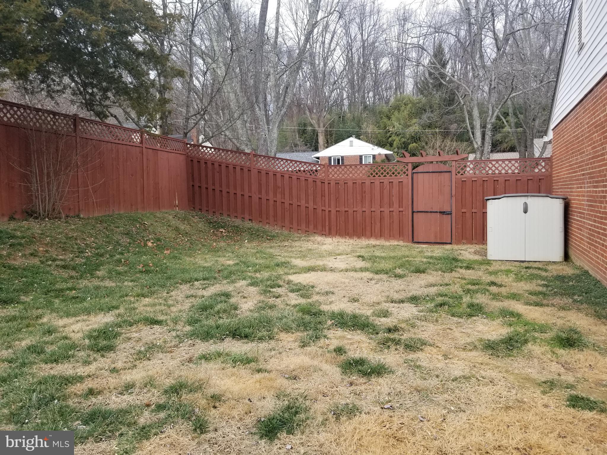 FRANKLIN PARK - Residential Lease