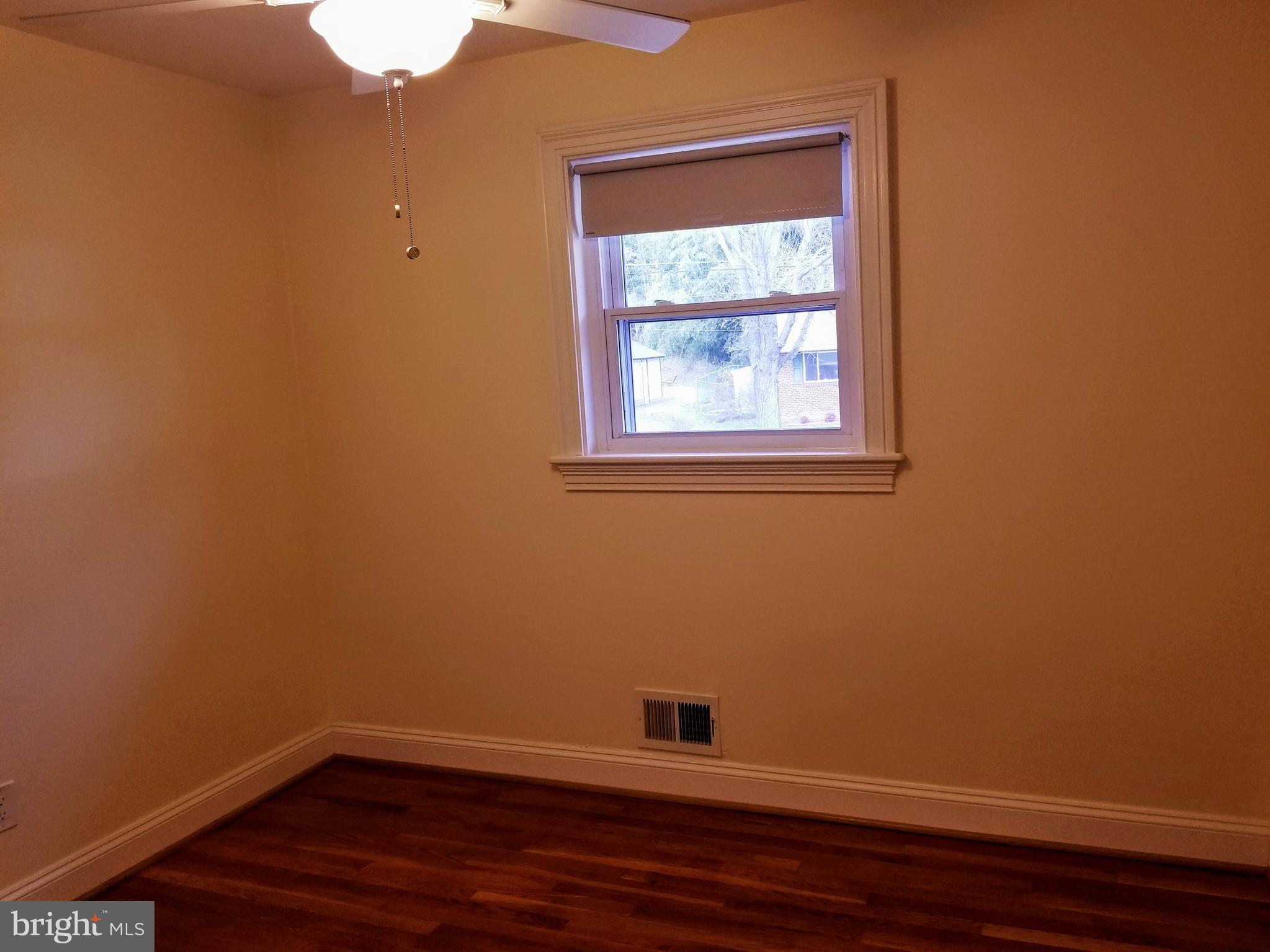 FRANKLIN PARK - Residential Lease