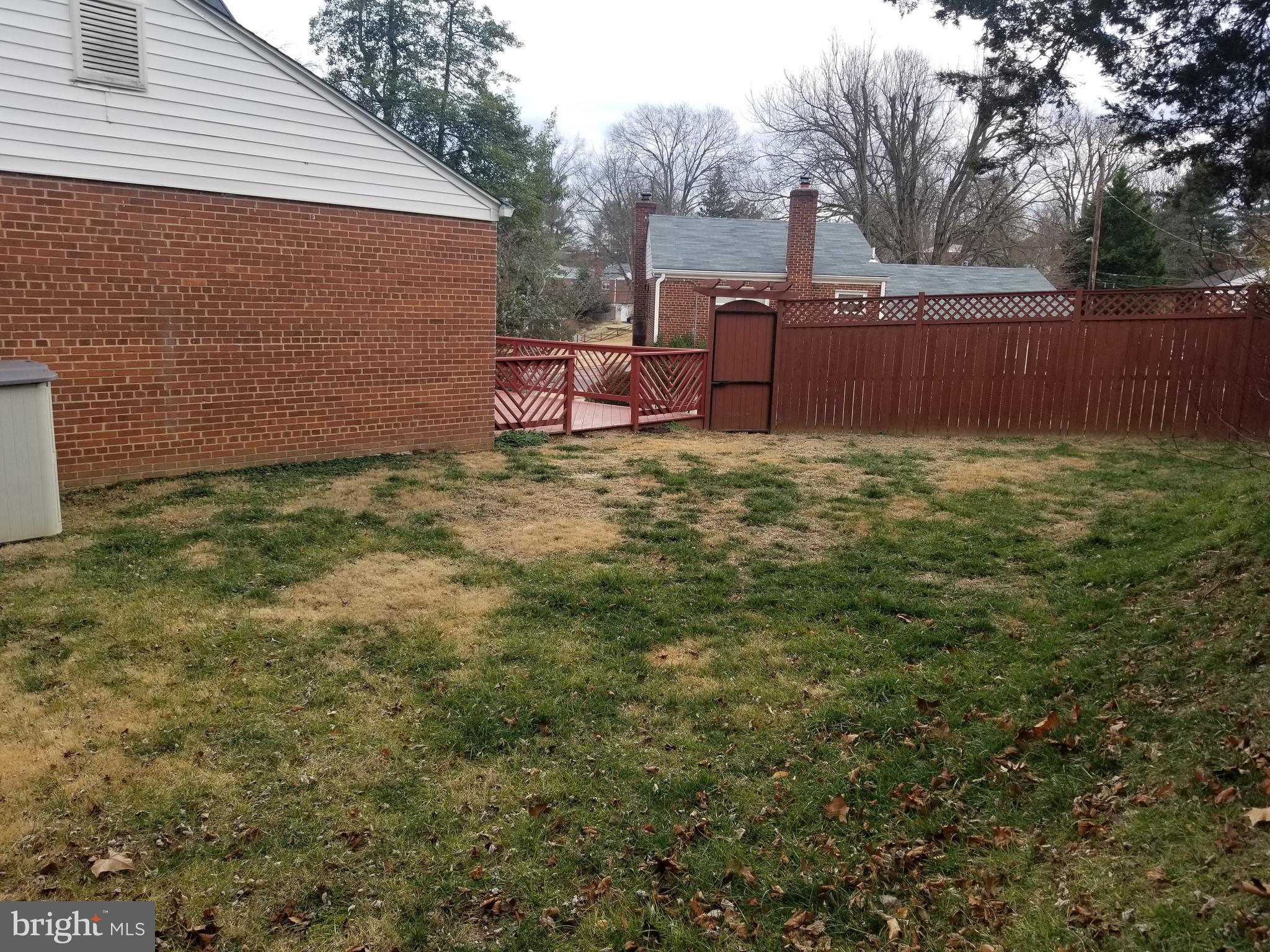 FRANKLIN PARK - Residential Lease