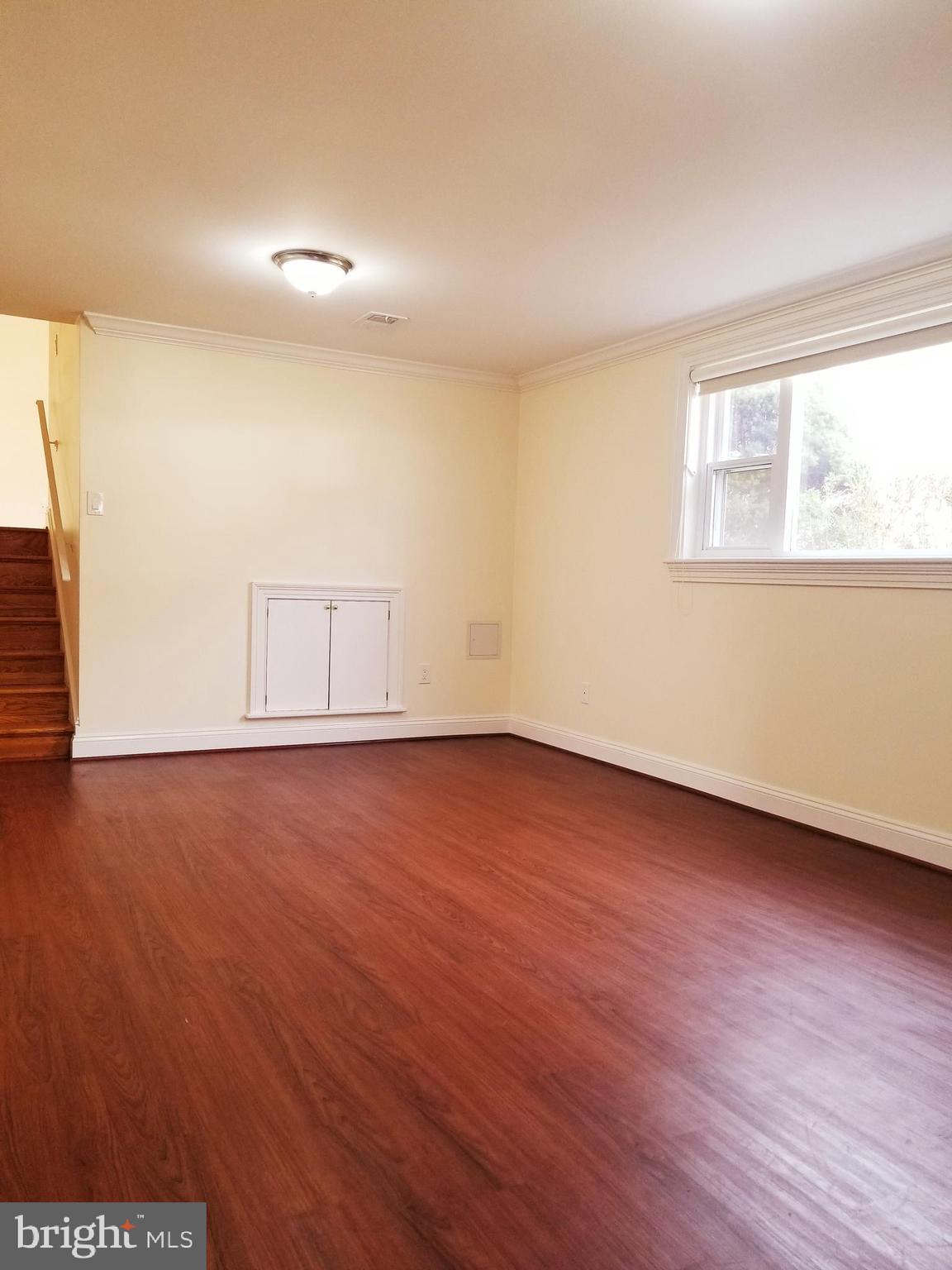 FRANKLIN PARK - Residential Lease