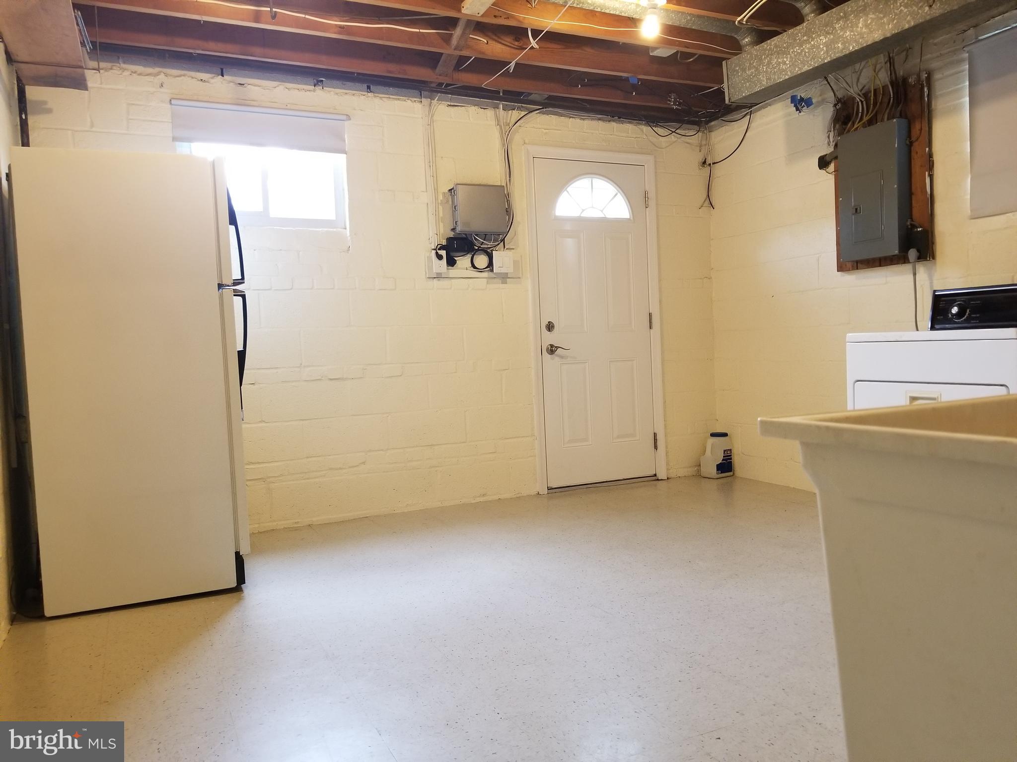 FRANKLIN PARK - Residential Lease