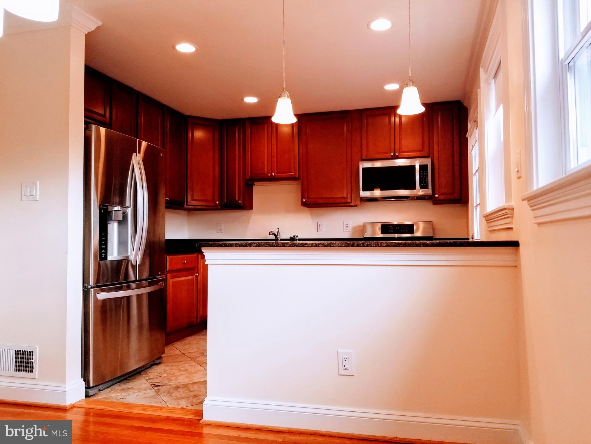 FRANKLIN PARK - Residential Lease