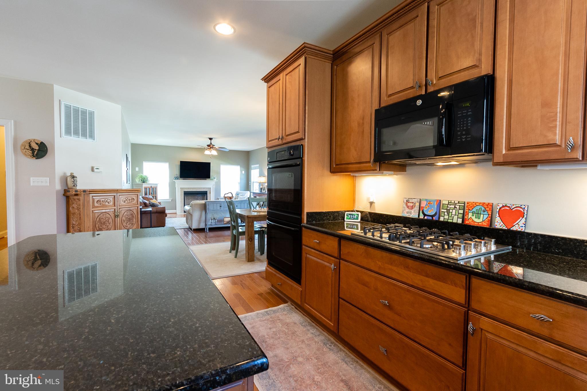 LEONARDS GRANT - Residential