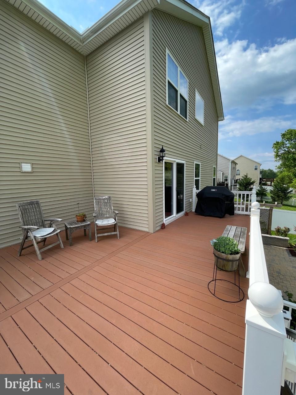 LEONARDS GRANT - Residential