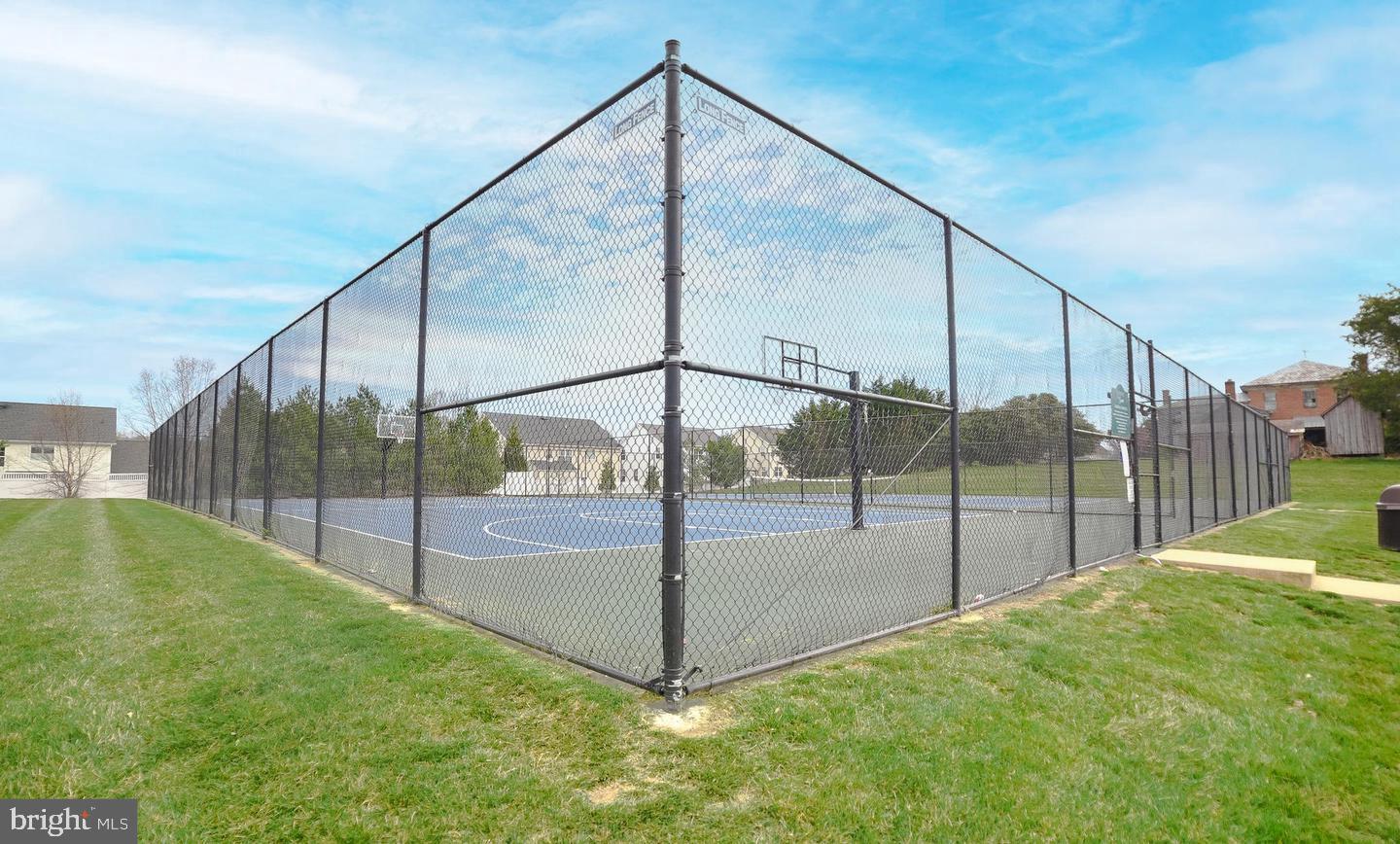 LEONARDS GRANT - Residential