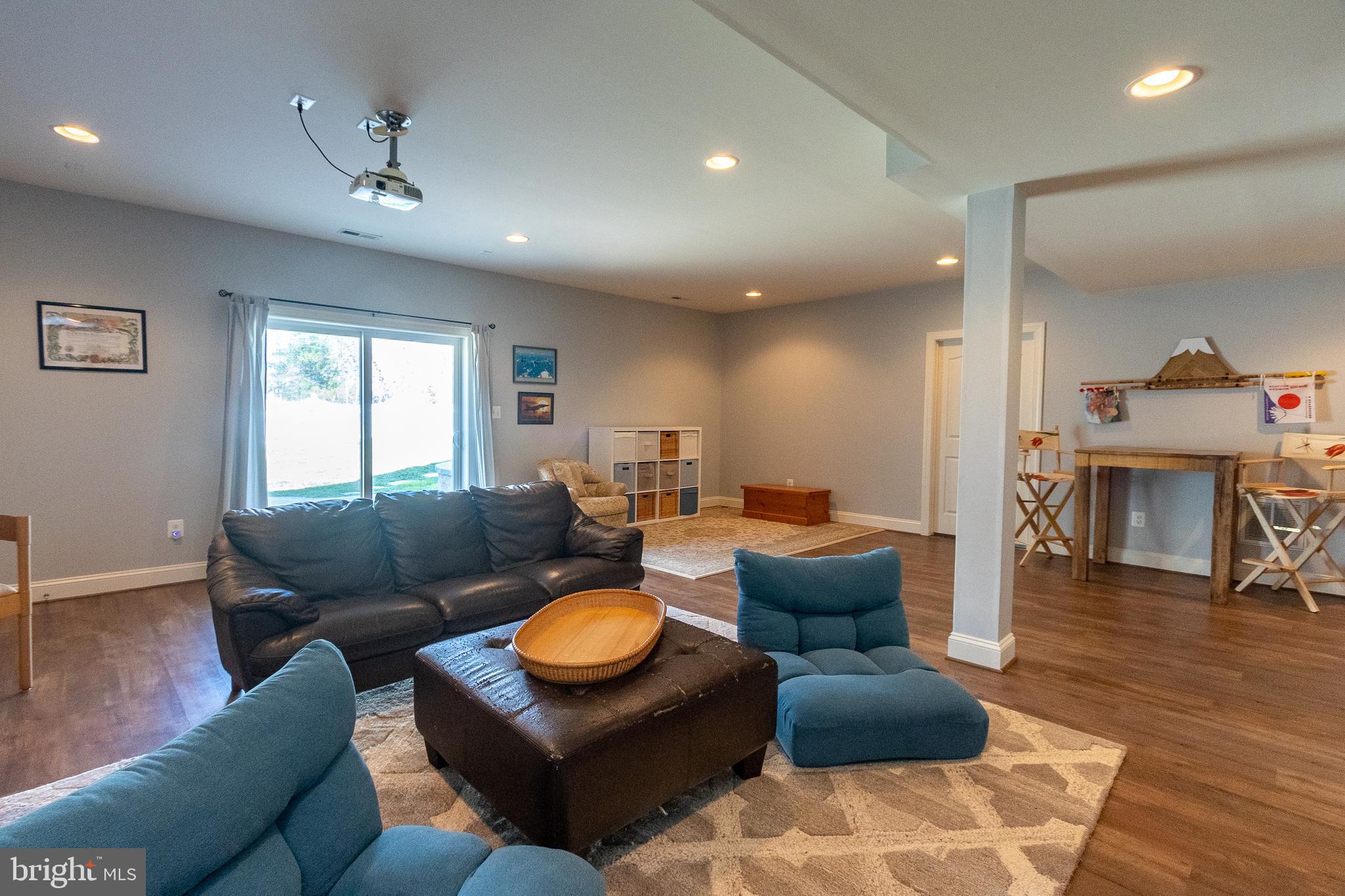 LEONARDS GRANT - Residential