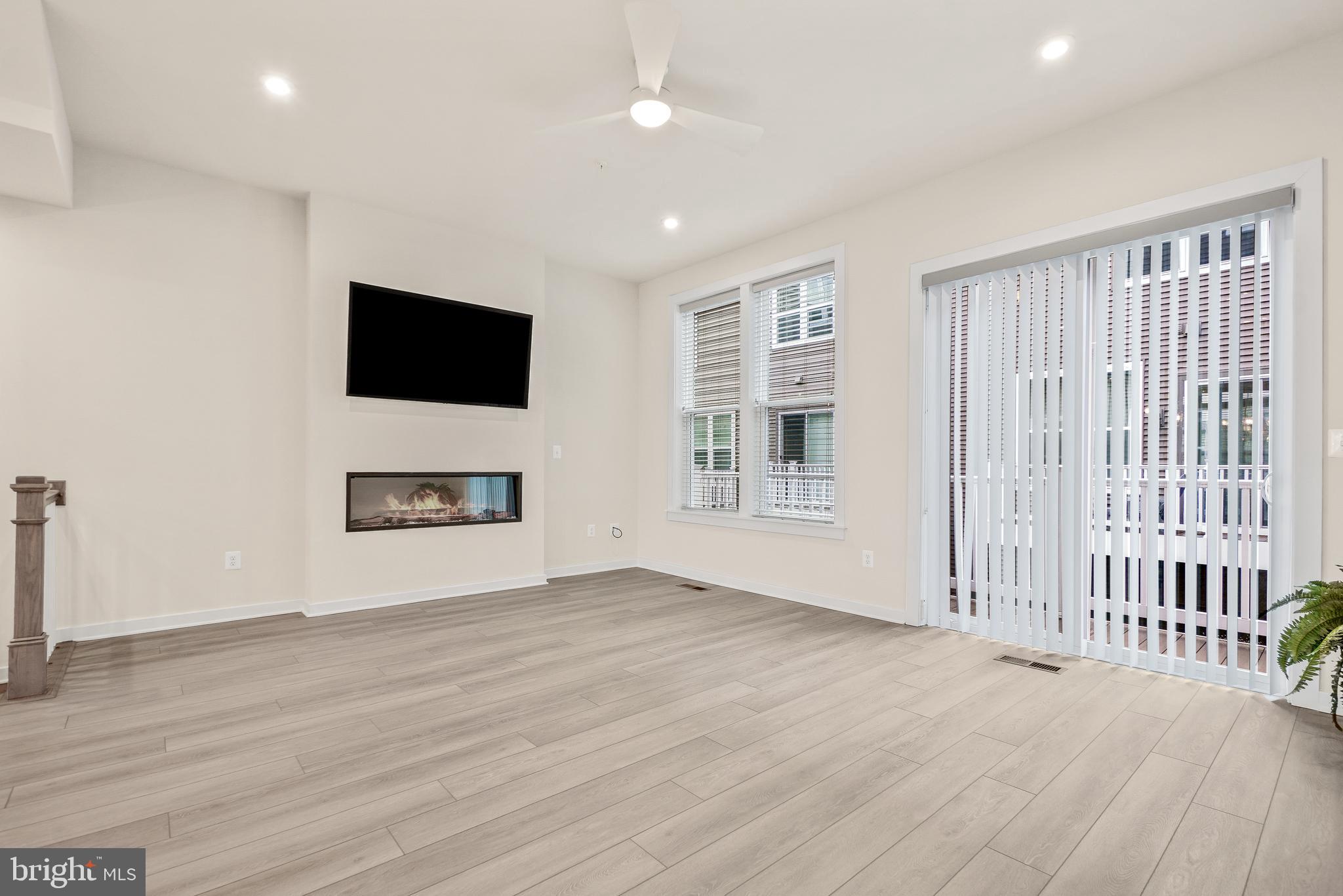 16224 BUSHWICK PLACE